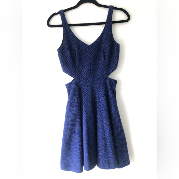 Blue and black dress with side cutouts. Size 0 - Picture 1 of 2